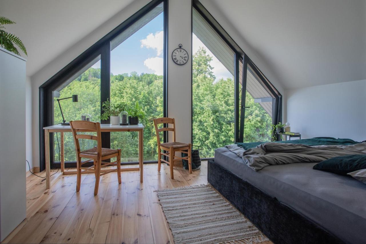 Czarny Domek W Gorach Pieszyce Exteriör bild